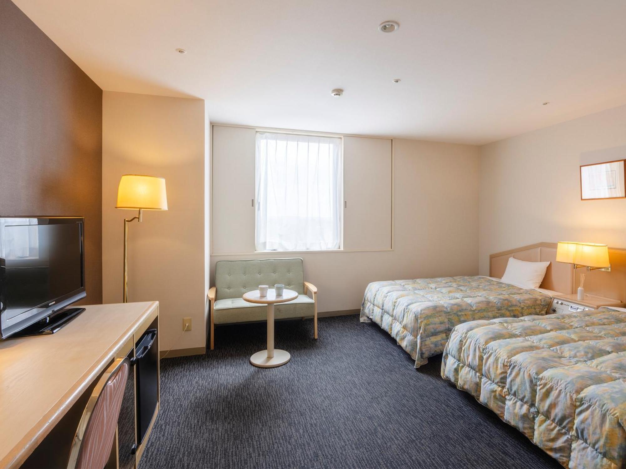 Tsubamesanjo Washington Hotel מראה חיצוני תמונה