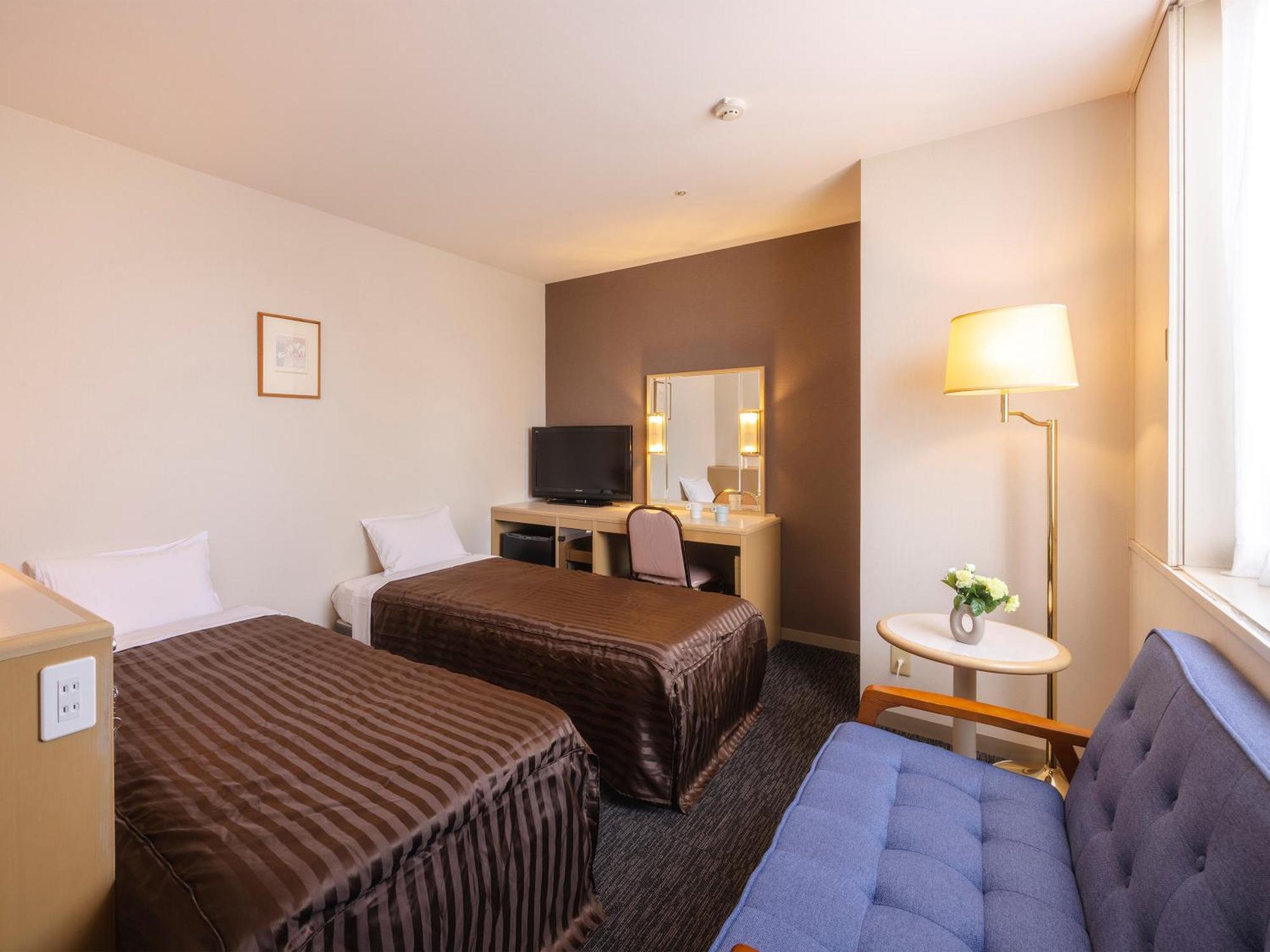 Tsubamesanjo Washington Hotel מראה חיצוני תמונה
